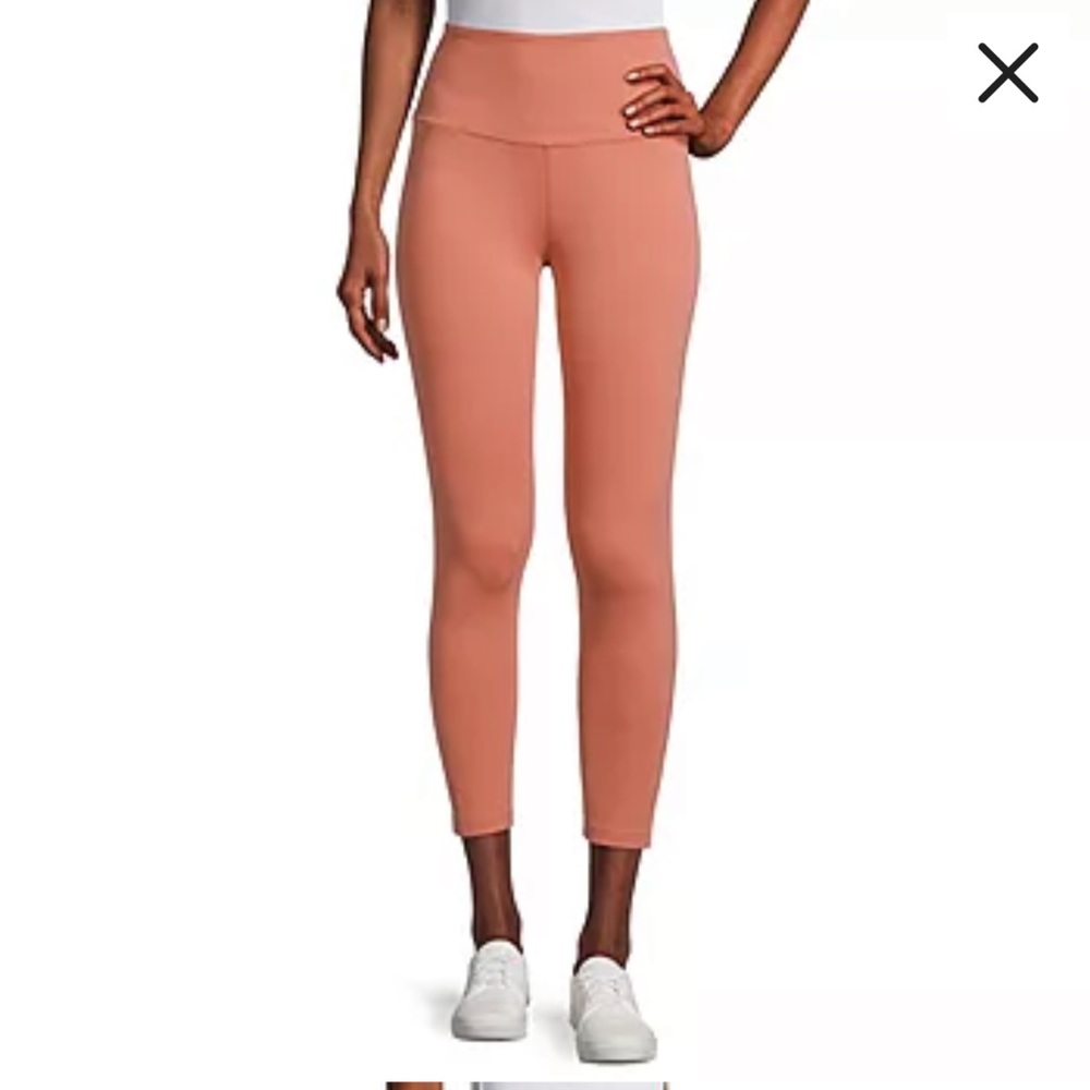 Danskin Peach Leggings